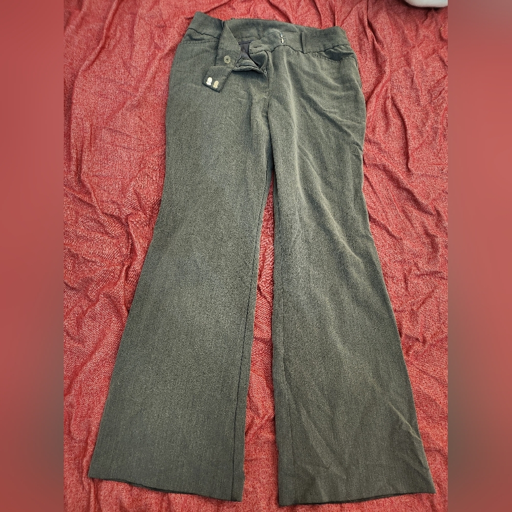 George Gray Dress Pants with Streamlined Design